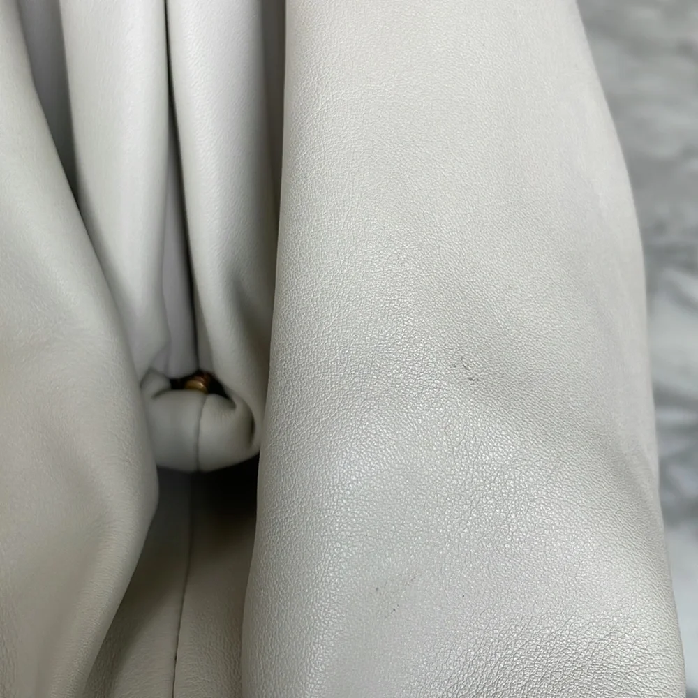 Bottega Veneta Pouch - Picture 8 of 12